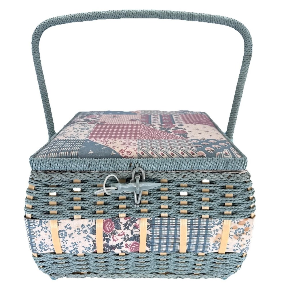 Vintage Wicker Blue Floral Tapestry Square Sewing‎ Box Cottagecore